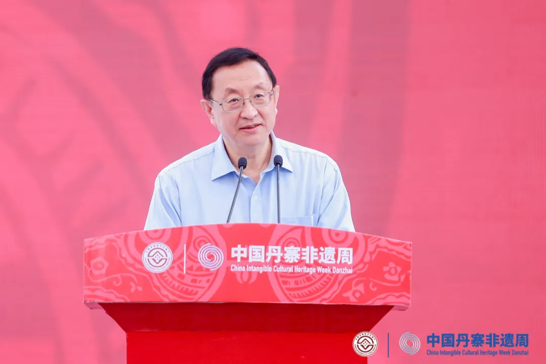 第二届中国丹寨非遗周盛大开幕：推动非遗旅游融合发展 助力乡村振兴(图3)