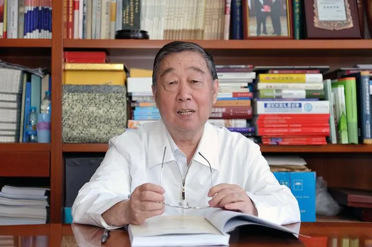 王永炎：中西医并重 力创中国新医药