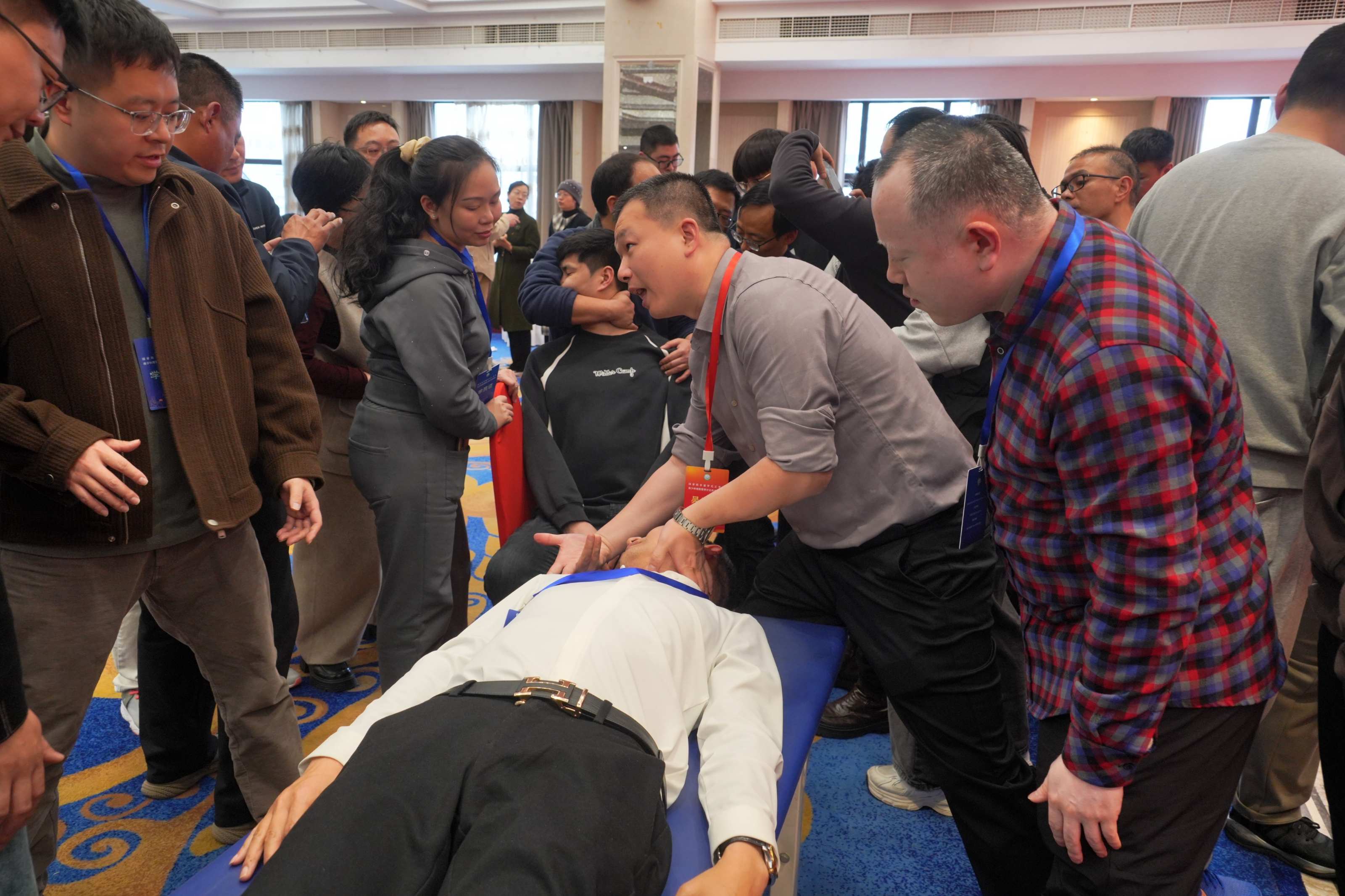 吴天林示范手法(1).jpg 吴天林示范手法(1).jpg