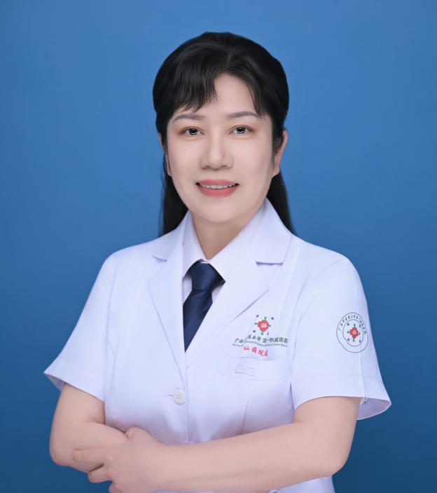 李美康