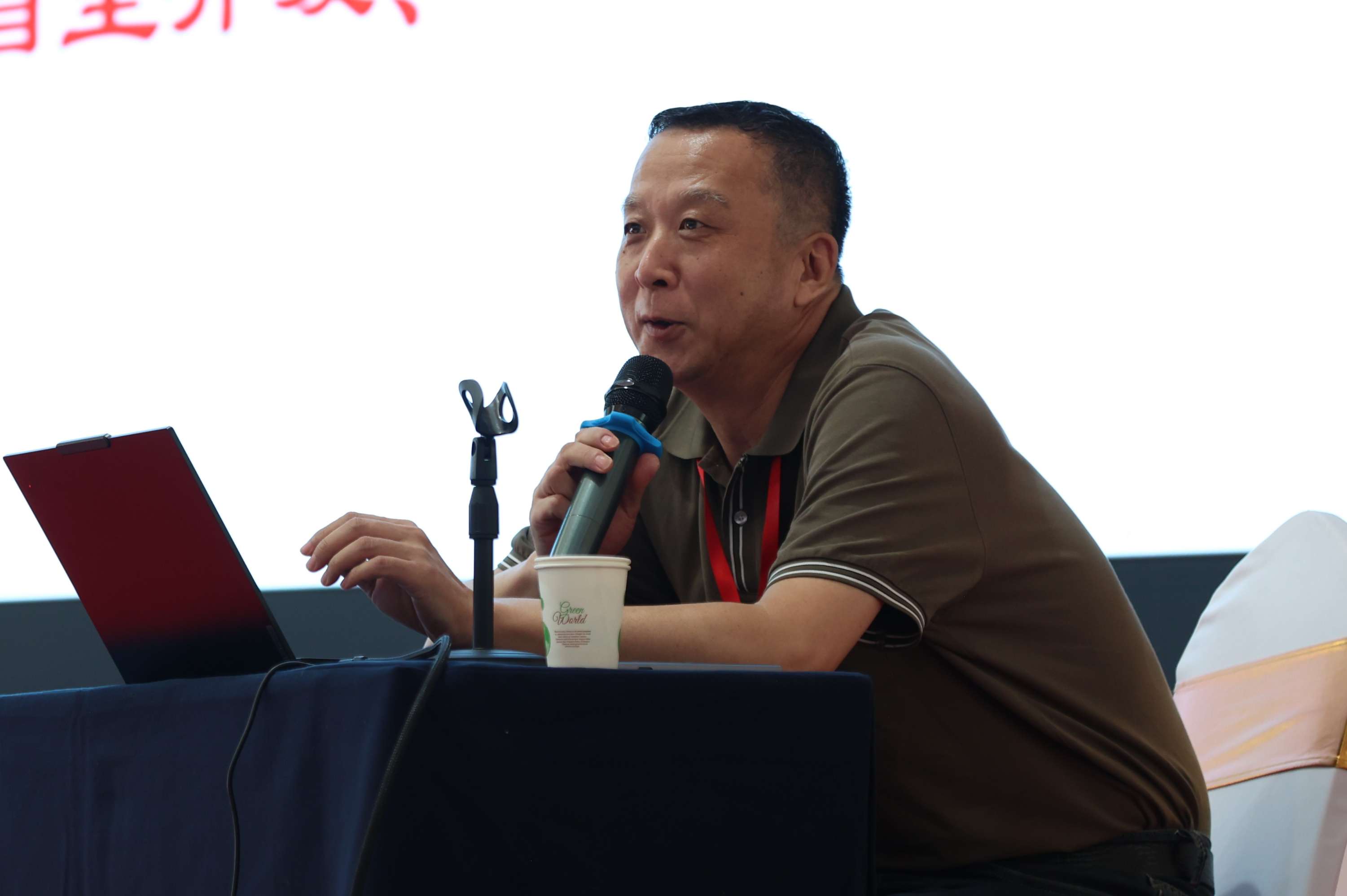 王春民2.JPG